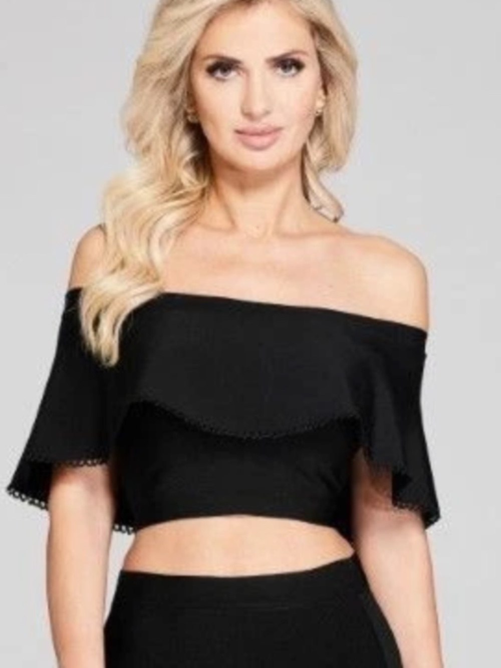 NWT Marciano guess black off shoulder bandage ruffle cropped lace top XS